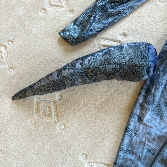 Jurassic World Blue Costume - Picture 5 of 6